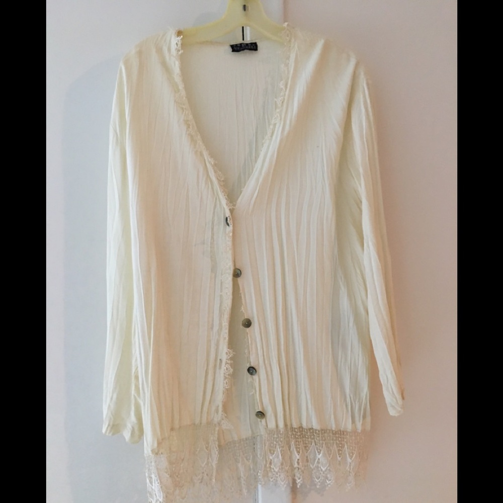 Vintage flowing blouse
